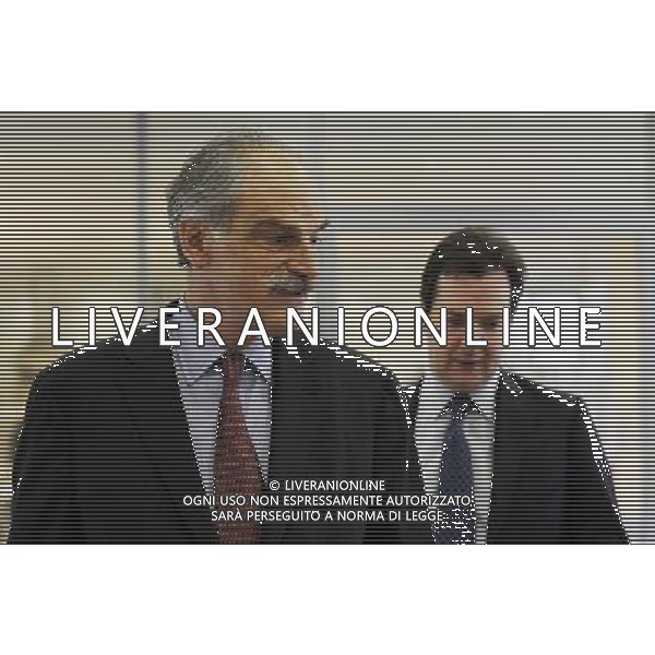Il Fondo Monetario Internazionale (FMI) ha concluso che nonnecessitano modifiche alla politica economica del Regno Unito. Vice direttore del Fmi John Lipsky parla aduna conferenza stampa a Londra ©photoshot/ALDO LIVERANI- ITALY ONLY - *** Local Caption *** .