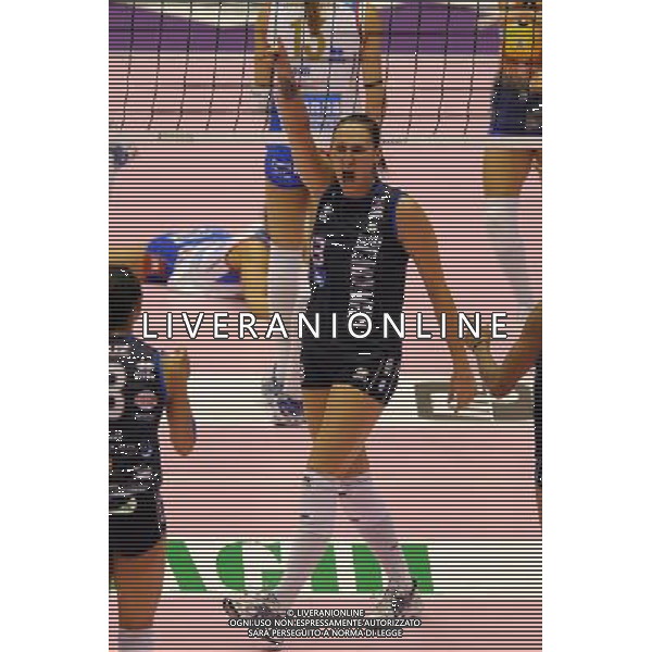 Campionato Findomestic Volley Cup Pallavolo Femminile Gara 5 Finale Scudetto Milano 6-06-2011 MC Carnaghi Villa Cortese - Norda Foppapedretti Bergamo nella foto: Raffaella Calloni (Villa Cortese) foto Roberto Garavaglia - ag. Aldo Liverani sas