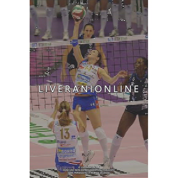 Campionato Findomestic Volley Cup Pallavolo Femminile Gara 5 Finale Scudetto Milano 6-06-2011 MC Carnaghi Villa Cortese - Norda Foppapedretti Bergamo nella foto: Eleonora Lo Bianco (Bergamo) foto Roberto Garavaglia - ag. Aldo Liverani sas