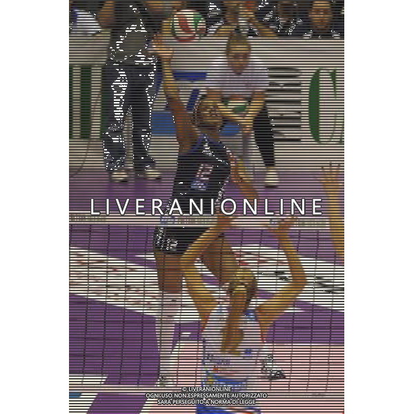 Campionato Findomestic Volley Cup Pallavolo Femminile Gara 5 Finale Scudetto Milano 6-06-2011 MC Carnaghi Villa Cortese - Norda Foppapedretti Bergamo nella foto: Taismary Aguero (Villa Cortese) foto Roberto Garavaglia - ag. Aldo Liverani sas