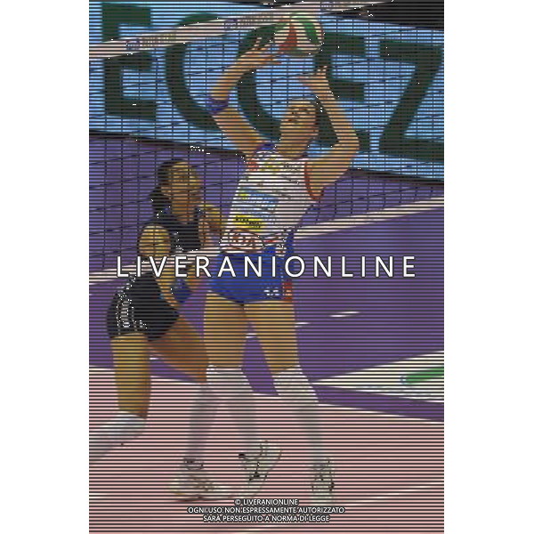 Campionato Findomestic Volley Cup Pallavolo Femminile Gara 5 Finale Scudetto Milano 6-06-2011 MC Carnaghi Villa Cortese - Norda Foppapedretti Bergamo nella foto: Eleonora Lo Bianco (Bergamo) foto Roberto Garavaglia - ag. Aldo Liverani sas