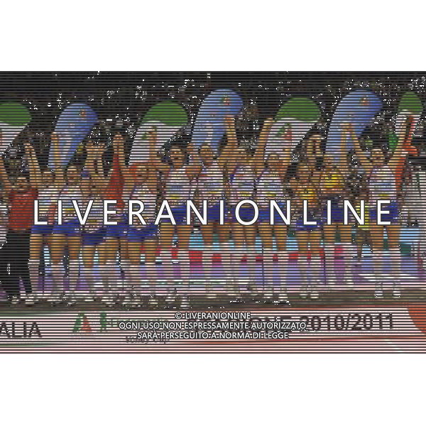Campionato Findomestic Volley Cup Pallavolo Femminile Gara 5 Finale Scudetto Milano 6-06-2011 MC Carnaghi Villa Cortese - Norda Foppapedretti Bergamo nella foto: Bergamo campione d\'Italia foto Roberto Garavaglia - ag. Aldo Liverani sas