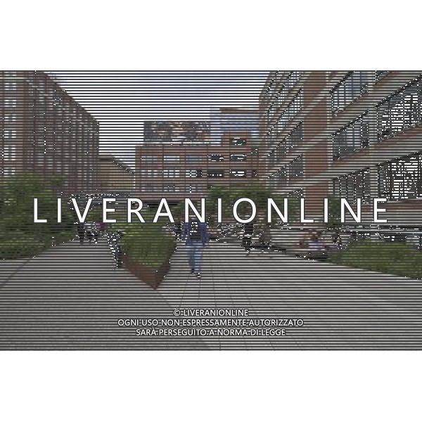 NEW YORK - Phase Two of The High Line opened on June 7, 2011. AG. ALDO LIVERANI SAS - ITALY ONLY *** Local Caption *** .