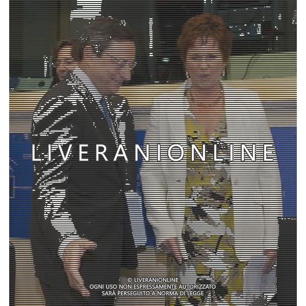 BRUSSELS-EU-ECB (110614) -- Brussels, Jun 14, 2011 -- The Italian Central Bank Governor Mario Draghi (L) and the chair of the Committee on Economic and Monetary Affairs of the European Parliament Sharon Bowles (R) arrive for a hearing in the European Parliament. Mario Draghi is set to take over from Jean-Claude Trichet on 01 November at the helm of the European Central Bank (ECB). ©photoshot/Agenzia Aldo Liverani Sas - ITALY ONLY - BRUXELLES, 14 giugno 2011 - Mario Draghi Governatore della banca centrale italiana durante un\'audizione al Parlamento europeo. Mario Draghi prendera\' il posto di Jean-Claude Trichet alla guida della Banca centrale europea (BCE). 