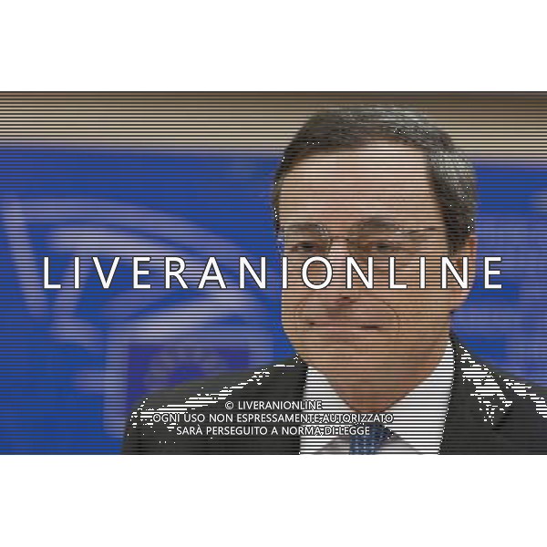 BRUSSELS-EU-ECB (110614) -- Brussels, Jun 14, 2011 -- The Italian Central Bank Governor Mario Draghi arrives for a hearing in the European Parliament. Mario Draghi is set to take over from Jean-Claude Trichet on 01 November at the helm of the European Central Bank (ECB). ©photoshot/Agenzia Aldo Liverani Sas - ITALY ONLY - BRUXELLES, 14 giugno 2011 - Mario Draghi Governatore della banca centrale italiana durante un\'audizione al Parlamento europeo. Mario Draghi prendera\' il posto di Jean-Claude Trichet alla guida della Banca centrale europea (BCE). 