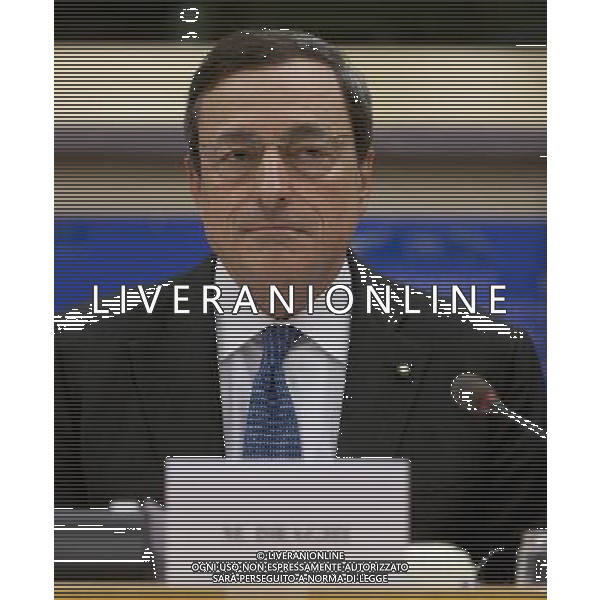 BRUSSELS-EU-ECB (110614) -- Brussels, Jun 14, 2011 -- The Italian Central Bank Governor Mario Draghi arrives for a hearing in the European Parliament. Mario Draghi is set to take over from Jean-Claude Trichet on 01 November at the helm of the European Central Bank (ECB). ©photoshot/Agenzia Aldo Liverani Sas - ITALY ONLY - BRUXELLES, 14 giugno 2011 - Mario Draghi Governatore della banca centrale italiana durante un\'audizione al Parlamento europeo. Mario Draghi prendera\' il posto di Jean-Claude Trichet alla guida della Banca centrale europea (BCE). 