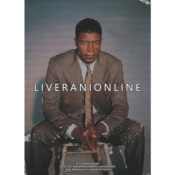 FILM-DUE SCONOSCIUTI,UN DESTINO-1992 NELLA FOTO DENZEL WASHINGTON AG ALDO LIVERANI