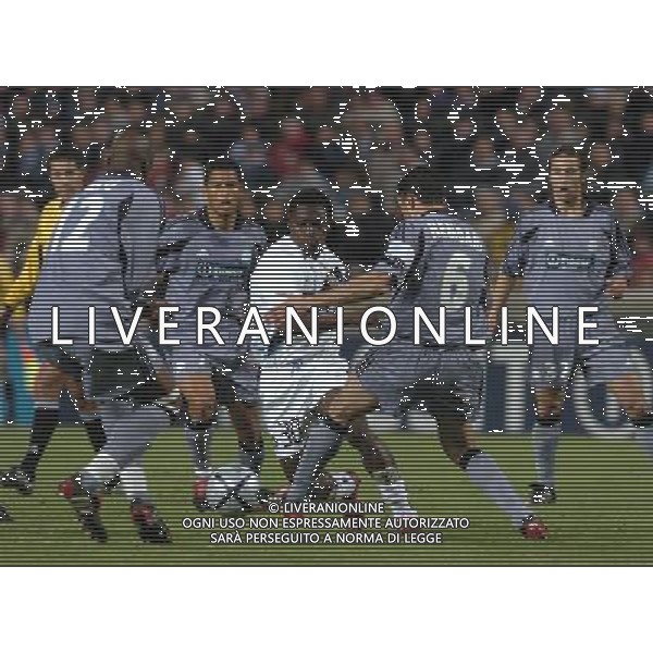 MARSIGLIA 08/04/04 COPPA UEFA 2003/04 MARSIGLIA-INTER NELLA FOTO MARTINS OBAFEMI PH GIGI ARCAINI/AG.ALDO LIVERANI