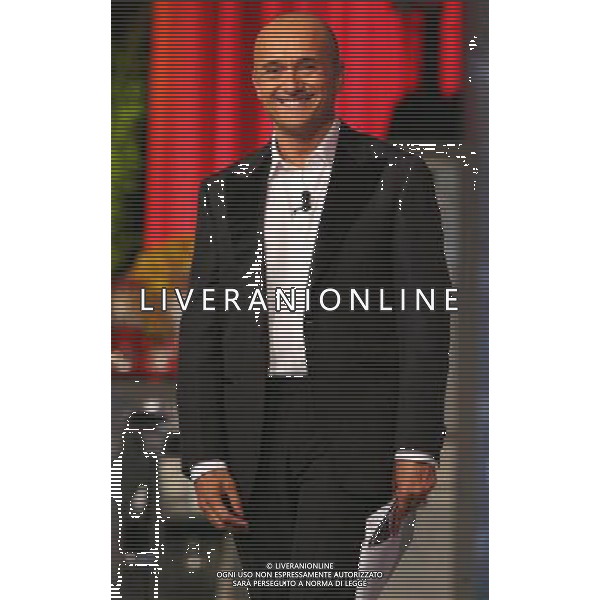 COLOGNO - MONZESE- 16/6/2011 PROGRAMMA TELEVISIVO MEDIASET CANALE 5 \'LA NOTTE DEGLI CHEF\' NELLA FOTO ALFONSO SIGNORINI PH.FIOCHI/ALDO LIVERANI SAS
