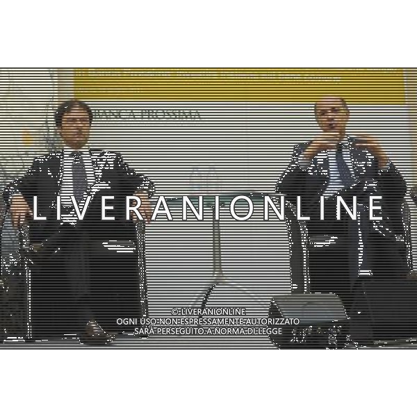 MILANO 16/6/2011 LARGO BELOTTI INCONTRO BANCA PROSSIMA CON INTESA SANPAOLO E CON LE FONDAZIONI CARIPARO, CARIPLO E LA COMPAGNIA DI SAN PAOLO NELLA FOTO CORRADO PASSERA E MARCO MORGANTI FOTO ROMANO/AG ALDO LIVERANI