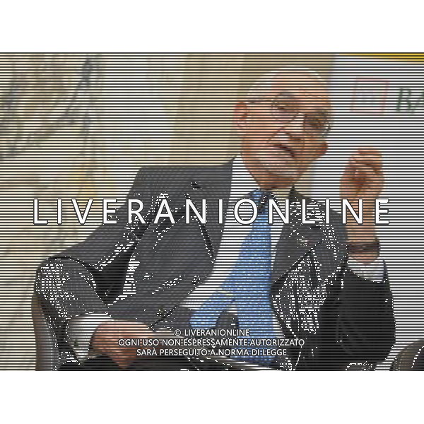 MILANO 16/6/2011 LARGO BELOTTI INCONTRO BANCA PROSSIMA CON INTESA SANPAOLO E CON LE FONDAZIONI CARIPARO, CARIPLO E LA COMPAGNIA DI SAN PAOLO NELLA FOTO GIUSEPPE GUZZETTI PRESIDENTE FONDAZIONE CARIPLO FOTO ROMANO/AG ALDO LIVERANI