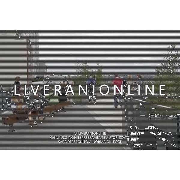 NEW YORK - Phase Two of The High Line opened on June 7, 2011. ©photoshot/Agenzia Aldo Liverani Sas - ITALY ONLY - Inaugurata la seconda sezione di High Line, il parco pubblico sopraelevato di New York City, il percorso pedonale a nove metri di altezza che duplica la sua lunghezza: 1,6 chilometri