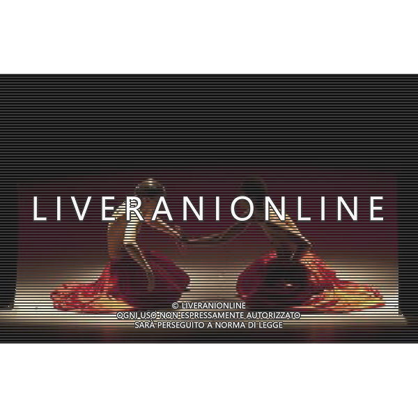 (110618) -- BOGOTA, June 18, 2011 () -- Members of the Netherlands Dance Theater perform during the rehearsal before their presentation at the Mayor Theater, in Bogota, Colombia, June 17, 2011. Their presentation will be on June 17 to June 19. (/Eliana Aponte) (sp)(zcc) AG ALDO LIVERANI S A S ONLY ITALY