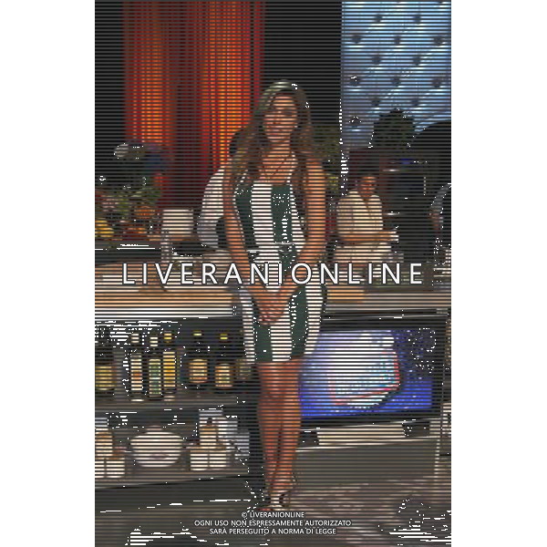 MILANO - 21/6/2011 COLOGNO MONZESE TRASMISSIONE TELEVISIVA \'LA NOTTE DEGLI CHEF\' NELLA FOTO BELEN RODRIGUEZ PH.FIOCHI/ALDO LIVERANI SAS