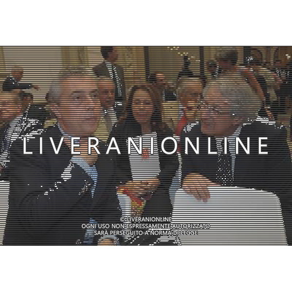 MILANO 22/6/2011 PIAZZA DELLA SCALA, 6 INTESA SANPAOLO PRESENTA: -PROGETTO CULTURA- NELLA FOTO STEFANO BOERI E DAVIDE RAMPELLO FOTO ROMANO/AG ALDO LIVERANI 