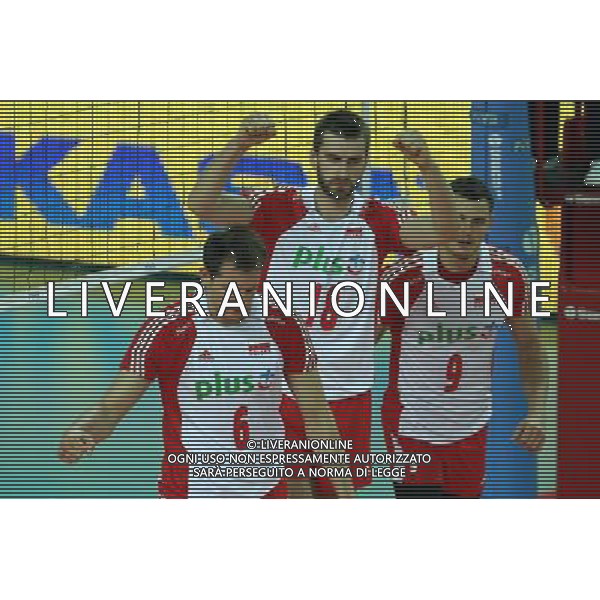 24.06.2011 PLOCK, ORLEN ARENA , SIATKOWAK , LIGA SWIATOWA 2011 , FAZA GRUPOWA , POLSKA - PORTORYKO , VOLLEYBALL , FIVB MEN\'S VOLLEUBALL WORLD LEAGUE 2011 , GROUP PHASE , GAME BETWEEN POLAND - PUERTO RICO N/Z: (L) BARTOSZ KUREK , (S) MARCIN MOZDZONEK , (P) ZBIGNIEW BARTMAN (POLAND) RADOSC PO UDANYM BLOKU FOTO JAKUB PIASECKI / CYFRASPORT/NEWSPIX.PL --- Newspix.pl *** Local Caption *** www.newspix.pl mail us: info@newspix.pl call us: 0048 022 23 22 222 --- Polish Picture Agency by Ringier Axel Springer Poland