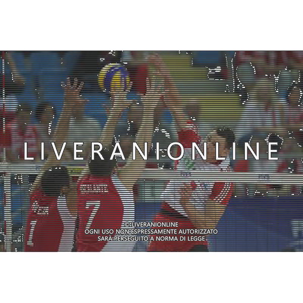PLOCK 24.06.2011 ULICA PLAC CELEBRY PAPIESKIEJ HALA ORLEN ARENA LIGA SWIATOWA WORLD LEAGUE MECZ POLSKA - PORTORYKO NZ. JOSE RIVERA (L) ESCALANTE ENRIQUE (C) ZBIGNIEW BARTMAN (P) ( POLAND SPORT VOLLEYBALL LEAGUE WORLD FIVB ) FOTO MATEUSZ TRZUSKOWSKI/CYFRASPORT/NEWSPIX.PL --- Newspix.pl *** Local Caption *** www.newspix.pl mail us: info@newspix.pl call us: 0048 022 23 22 222 --- Polish Picture Agency by Ringier Axel Springer Poland