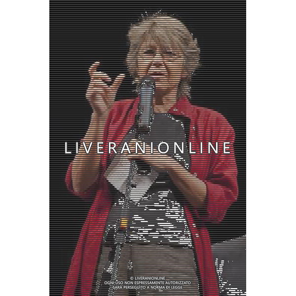 ALESSANDRO GASSMAN AL TEATRO GOLDONI DI VENEZIA PRESENTA LA STAGIONE DI PROSA 2011/2012 DEL TEATRO STABILE DEL VENETO NELLA FOTO: LAURA BARBIANI @ CRISTINA CHECCHETTO - AG. ALDO LIVERANI