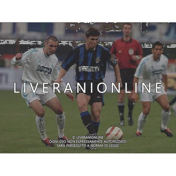 Inter-Olympique marsiglia Champions League 14/04/2004 nella foto 400a partita di javier zanetti agenzia aldo liverani