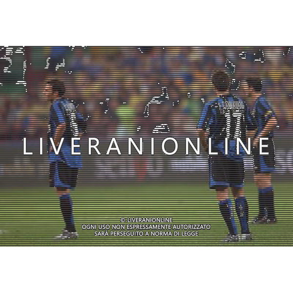 Inter-Olympique marsiglia Coppa Uefa 14/04/2004 nella foto la delusione di fabio cannavaro agenzia aldo liverani