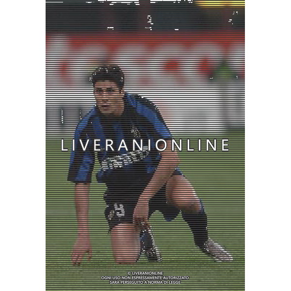 Inter-Olympique marsiglia Coppa Uefa 14/04/2004 nella foto la delusione di julio cruz agenzia aldo liverani