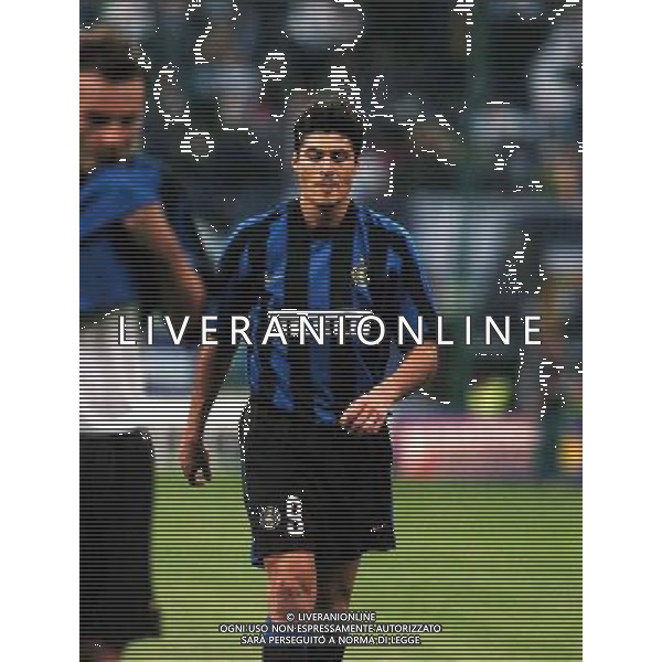 Inter-Olympique Marsiglia Coppa Uefa 14/04/2004 nella foto Julio Cruz deluso a fine gara foto gigi arcaini/agenzia aldo liverani
