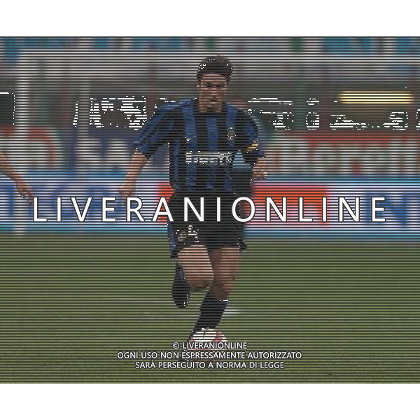 MILANO 14/04/04 QUARTI DI FINALE DI COPPA UEFA 2003/04 INTER-MARSIGLIA NELLA FOTO ZANETTI JAVIER PH GIGI ARCAINI/AG.ALDO LIVERANI