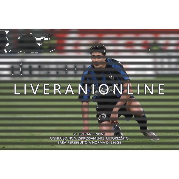 milano 14/04/2004 inter-marsiglia 0:1 quarti di finale di coppa UEFA 2003/04 nella foto cruz julio ph marco luzzani/ag aldo liverani s.a.s.