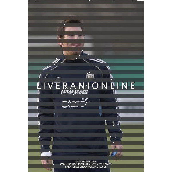 (110630) -- BUENOS AIRES, June 30, 2011 () -- Lionel Messi of Argentina National Soccer Team jokes with his teammates after a training for the Copa America, in the city of Buenos Aires, capital of Argentina, on june 29, 2011. Argetina will host America\'s Cup 2011. (/Claudio Cruz)