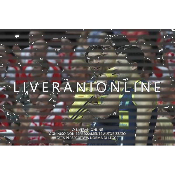 29.06.2011 KATOWICE - SPODEK (KATOWICE, SILESIA, POLAND -SPODEK ARENA), SIATKOWKA MEZCZYZN (VOLLEYBALL MEN\'S), (FIVB MEN\'S VOLLEYBALL), LIGA SWIATOWA 2011 (WORLD LEAGUE 2011) FAZA GRUPOWA (GROUP ROUND) MECZ POLSKA - BRAZYLIA )POLAND - BRASIL) NZ GIBA (L) LAWKA REZERWOWYCH FOTO KATARZYNA PLEWCZYNSKA/CYFRASPORT/NEWSPIX.PL --- Newspix.pl *** Local Caption *** www.newspix.pl mail us: info@newspix.pl call us: 0048 022 23 22 222 --- Polish Picture Agency by Ringier Axel Springer Poland