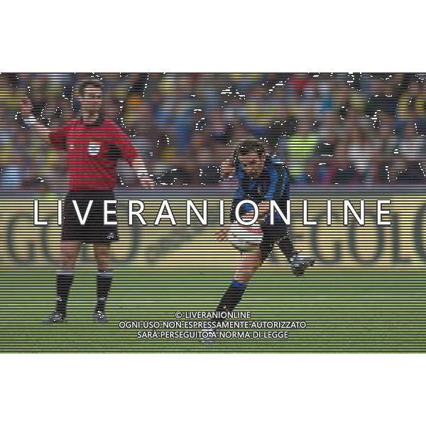 milano 14/04/2004 inter-marsiglia 0:1 quarti di finale di coppa UEFA 2003/04 nella foto zanetti cristiano ph marco luzzani/ag aldo liverani s.a.s.