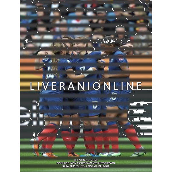 (110630) -- BOCHUM, June 30, 2011 () -- Gaetane Thiney (number 17) of France celebrates her goal during the second round Group A match between Canada and France at the FIFA Women\'s World Cup Germany 2011 in Bochum, Germany, June 30, 2011. (/Ma Ning) (zw)