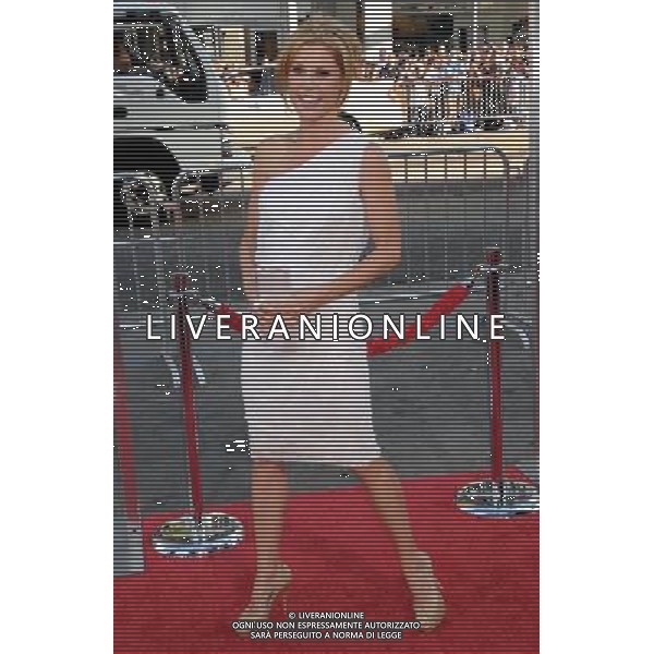 Julie Bowen \'Horrible Bosses\' World Premiere at the Grauman\'s Chinese Theatre June 30, 2011 - Hollywood, California