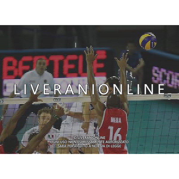 MODENA 01/07/2011 - ITALIA VS CUBA - VOLLEYBALL WORLD LEAGUE 2011 - NELLA FOTO: BUTI - FOTO FRANCESCA SOLI / AGENZIA ALDO LIVERANI