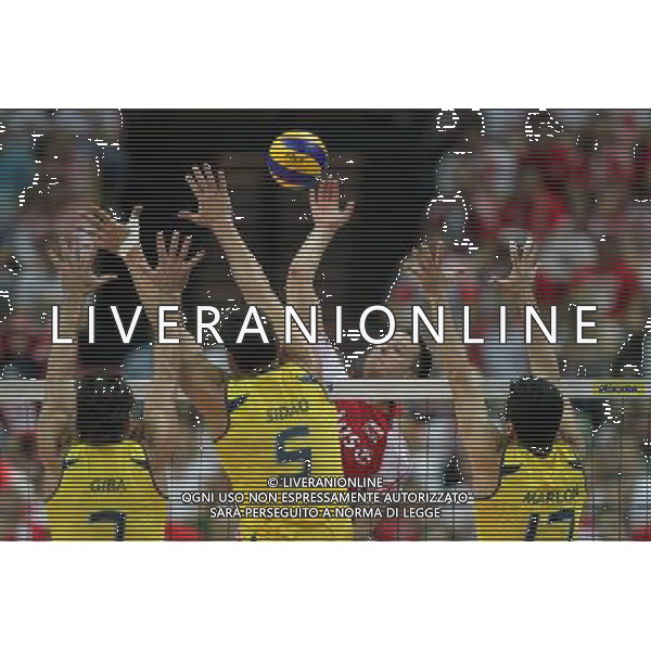 30.06.2011 KATOWICE - SPODEK (KATOWICE,SILESIA POLAND -SPODEK ARENA), SIATKOWKA MEZCZYZN (VOLLEYBALL MEN\'S), LIGA SWIATOWA 2011 - GRUPA B (VOLLEYBALL WORLD LEAGUE 2010 - PREELIMINARY ROUNDPOOL B GAME), MECZ POLSKA - BRAZYLIA (GAME POLAND - BRAZIL) NZ GIBA, SIDAO, BARTOSZ KUREK (C), MARLON (P) FOTO LUKASZ GROCHALA/ CYFRASPORT/NEWSPIX.PL --- Newspix.pl *** Local Caption *** www.newspix.pl mail us: info@newspix.pl call us: 0048 022 23 22 222 --- Polish Picture Agency by Ringier Axel Springer Poland