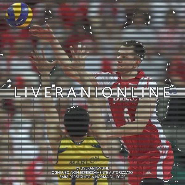 30.06.2011 KATOWICE - SPODEK (KATOWICE,SILESIA POLAND -SPODEK ARENA), SIATKOWKA MEZCZYZN (VOLLEYBALL MEN\'S), LIGA SWIATOWA 2011 - GRUPA B (VOLLEYBALL WORLD LEAGUE 2010 - PREELIMINARY ROUNDPOOL B GAME), MECZ POLSKA - BRAZYLIA (GAME POLAND - BRAZIL) NZ MARLON (L), BARTOSZ KUREK (P) FOTO LUKASZ GROCHALA/ CYFRASPORT/NEWSPIX.PL --- Newspix.pl *** Local Caption *** www.newspix.pl mail us: info@newspix.pl call us: 0048 022 23 22 222 --- Polish Picture Agency by Ringier Axel Springer Poland
