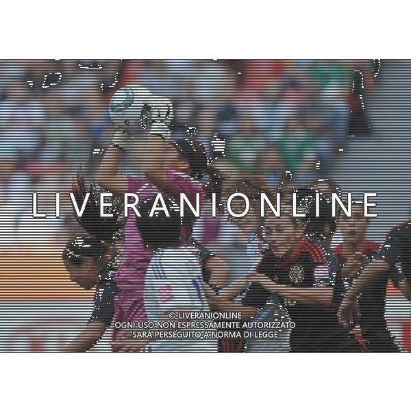 LEVERKUSEN, July 1, 2011 ()Cecilia Santiago (Top) of Mexico saves during the second round Group B match between Japan and Mexico at the FIFA Women\'s World Cup Germany 2011 in Leverkusen, Germany, July 1, 2011. (/Wu Wei)(wll)