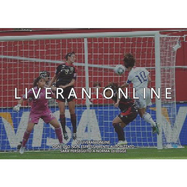 LEVERKUSEN, July 1, 2011 ()Homare Sawa(1st, R) of Japan scores during the second round Group B match between Japan and Mexico at the FIFA Women\'s World Cup Germany 2011 in Leverkusen, Germany, July 1, 2011. (/Ma Ning)(wll)