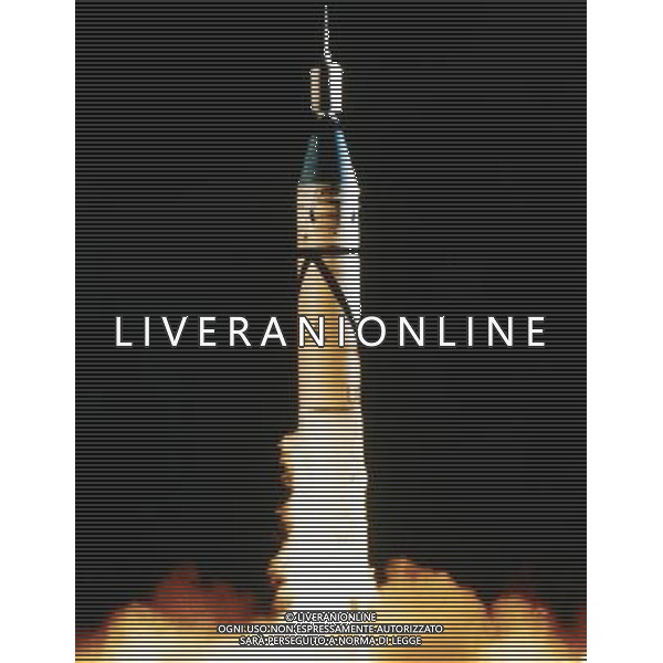 NELLA FOTO NAVICELLA SPAZIALE AGENZIA ALDO LIVERANI IFC