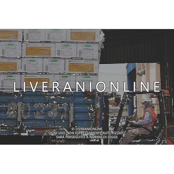 NANTONG, June 29, 2011 A worker loads products on a truck in Dow AgroSciences China Ltd. in Nantong City, east China\'s Jiangsu Province, June 23, 2011. Dow AgroSciences, a wholly owned subsidiary of The Dow Chemical Company and one of the world\'s top five agrochemical companies, entered Chinese market in the 1970s as the first batch of foreign companies investing in China. After more than 30 years of development in China, Dow AgroSciences is now able to annually rake in 100 million US dollars of sales revenues from China. Though having set foothold in China for years, the agrichemical company did not set up its China headquarter until May this year when Dow AgroSciences China Ltd. decided to make its pesticide manufacturing joint venture Nantong DAS Chemical Co., Ltd. as a headquarter. It is by no means a rash decision as the US based company had observed the plant as well as China\'s investment environment for nearly 10 years. DAS Chemical Co., Ltd. was established in 2001 and since then the plant has been engaged in production of Dithane M 45, a heavyweight pesticide product of Dow AgroSciences. Within 10 years, the joint venture grew to be a leading Dithane M 45 supplier to Asia, Europe and Africa partly because of China\'s sound investment environment. This also renders the parent company The Dow Chemical to make a decision to gear up investment in the joint venture in 2010. \'It is sound investment and promising outlook here that attract us most and we will definitely boost our investment in China,\' said LaRoza Jorge, president of Dow AgroSciences Asia Region in May. By far, the production capacity of Nantong DAS Chemical Co., Ltd. has been expanded to 700 metric tons (tonnes) per month from the previous 450 tonnes. Dow AgroSciences also plans to expand both production and R\'D capacities in Nantong DAS Chemical in 2011. In the past dozens of years, AgroSciences built partnership with scores of research institutes and universities in the res