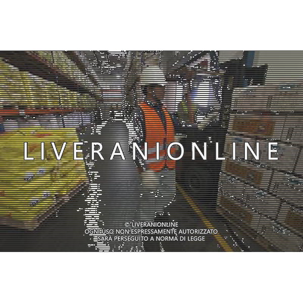 NANTONG, June 29, 2011 Workers unload products at a warehouse in Dow AgroSciences China Ltd. in Nantong City, east China\'s Jiangsu Province, May 30, 2011. Dow AgroSciences, a wholly owned subsidiary of The Dow Chemical Company and one of the world\'s top five agrochemical companies, entered Chinese market in the 1970s as the first batch of foreign companies investing in China. After more than 30 years of development in China, Dow AgroSciences is now able to annually rake in 100 million US dollars of sales revenues from China. Though having set foothold in China for years, the agrichemical company did not set up its China headquarter until May this year when Dow AgroSciences China Ltd. decided to make its pesticide manufacturing joint venture Nantong DAS Chemical Co., Ltd. as a headquarter. It is by no means a rash decision as the US based company had observed the plant as well as China\'s investment environment for nearly 10 years. DAS Chemical Co., Ltd. was established in 2001 and since then the plant has been engaged in production of Dithane M 45, a heavyweight pesticide product of Dow AgroSciences. Within 10 years, the joint venture grew to be a leading Dithane M 45 supplier to Asia, Europe and Africa partly because of China\'s sound investment environment. This also renders the parent company The Dow Chemical to make a decision to gear up investment in the joint venture in 2010. \'It is sound investment and promising outlook here that attract us most and we will definitely boost our investment in China,\' said LaRoza Jorge, president of Dow AgroSciences Asia Region in May. By far, the production capacity of Nantong DAS Chemical Co., Ltd. has been expanded to 700 metric tons (tonnes) per month from the previous 450 tonnes. Dow AgroSciences also plans to expand both production and R\'D capacities in Nantong DAS Chemical in 2011. In the past dozens of years, AgroSciences built partnership with scores of research institutes and universities in the r