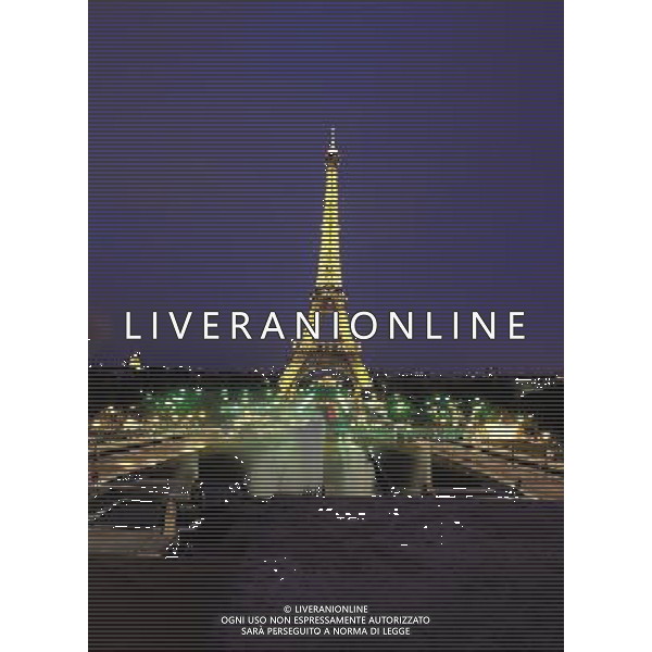 FRANCIA -PARIGI NELLA FOTO LA TORRE EIFFEL AGENZIA ALDO LIVERANI IFC