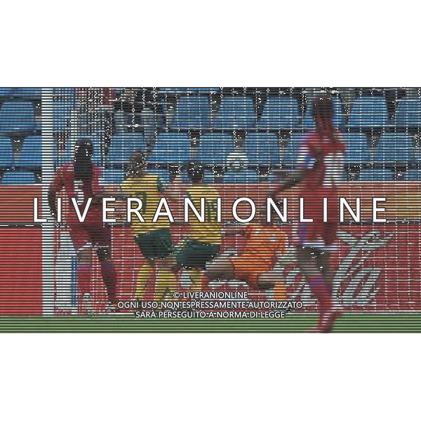 (110703) -- BOCHUM, July 3, 2011 () -- Leena Khamis(C) of Australia scores during the second round Group D match between Australia and Equatorial Guinea at the FIFA Women\'s World Cup Germany 2011 in Bochum, Germany, July 3, 2011. (/Wu Wei)(wll)