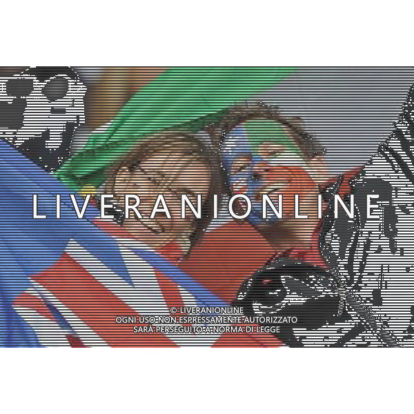 (110703) -- BOCHUM, July 3, 2011 () -- Fans cheer during the second round Group D match between Australia and Equatorial Guinea at the FIFA Women\'s World Cup Germany 2011 in Bochum, Germany, July 3, 2011. (/Wu Wei)(wll)