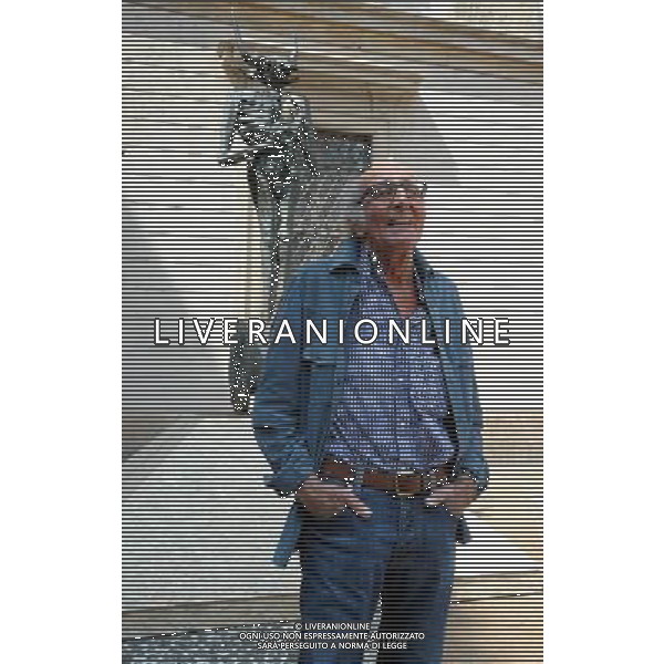 MILANO 5/7/2011 PALAZZO REALE MOSTRA DELL SCULTORE NAG ARNOLDI NELLA FOTO IL MAESTRO NAG ARNOLDI FOTO ROMANO/AG ALDO LIVERANI