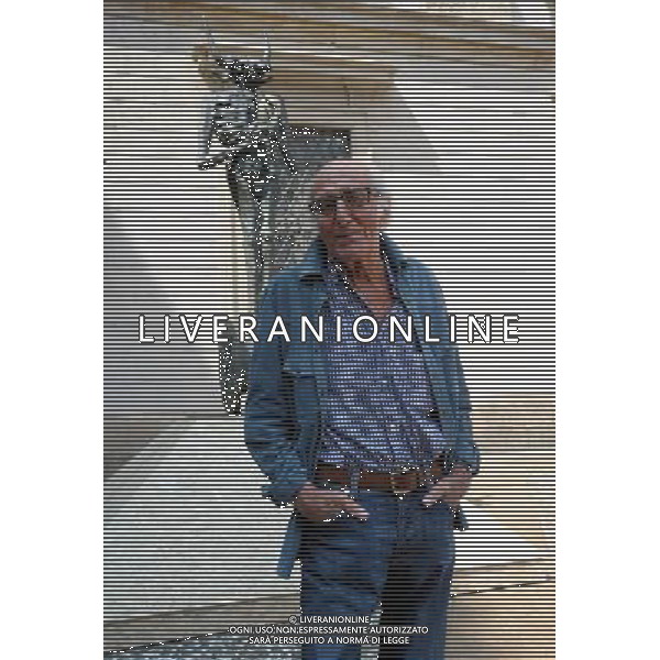 MILANO 5/7/2011 PALAZZO REALE MOSTRA DELL SCULTORE NAG ARNOLDI NELLA FOTO IL MAESTRO NAG ARNOLDI FOTO ROMANO/AG ALDO LIVERANI