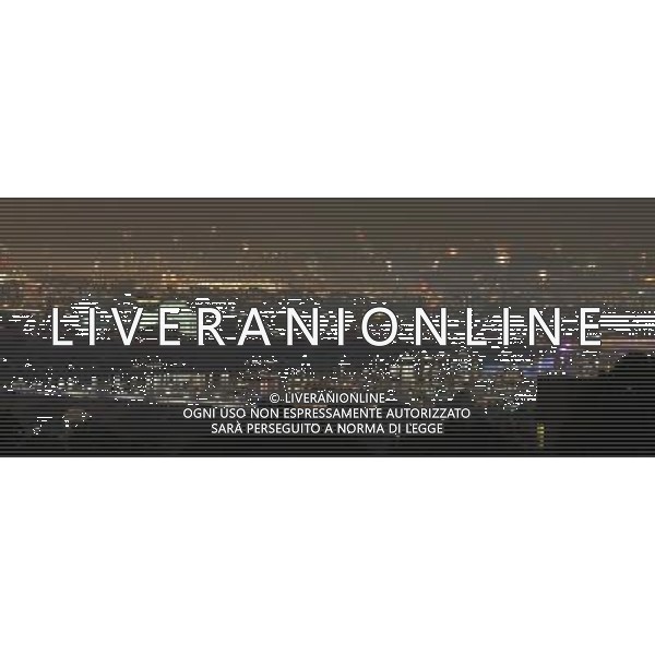 ARLINGTON, July 5, 2011 Photo taken on July 4, 2011 in Arlington shows fireworks breaking in the sky in Washington D.C. to celebrate the U.S. Independence Day. (/Zhang Jun) (zx)