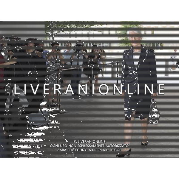 (110705) -- WASHINGTON, July 5, 2011 () -- Christine Lagarde, newly appointed Managing Director of the International Monetary Fund (IMF), arrives for her first day work at the headquarters of IMF in Washington, the United States, July 5, 2011. (/Zhang Jun) (lyi)