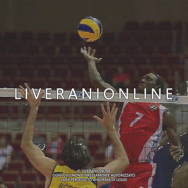06.07.2011 - Gdansk , ERGO Arena , Siatkowka mezczyzn (Volleyball men\'s) , Finaly Ligi Swiatowej 2011 , FIVB World League Final 2011 , Brasil - Cuba N/Z Rodrigao , Camejo Fot. Mariusz Palczynski / Edytor.net / Newspix.pl --- Newspix.pl *** Local Caption *** www.newspix.pl mail us: info@newspix.pl call us: 0048 022 23 22 222 --- Polish Picture Agency by Ringier Axel Springer Poland
