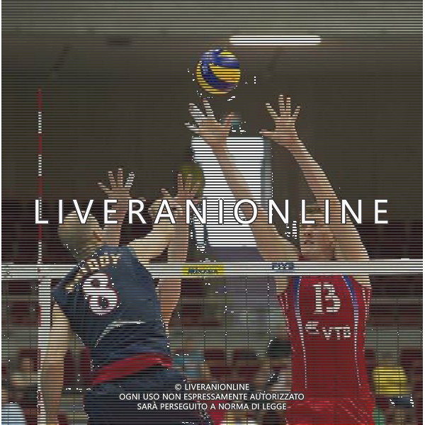 06.07.2011 - Gdansk , ERGO Arena , Siatkowka mezczyzn (Volleyball men\'s) , Finaly Ligi Swiatowej 2011 , FIVB World League Final 2011 , USA - Russia N/Z William Priddy , Dmitriy Muserskiy Fot. Mariusz Palczynski / Edytor.net/NEWSPIX.PL --- Newspix.pl *** Local Caption *** www.newspix.pl mail us: info@newspix.pl call us: 0048 022 23 22 222 --- Polish Picture Agency by Ringier Axel Springer Poland